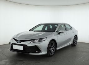 Toyota Camry - 2021