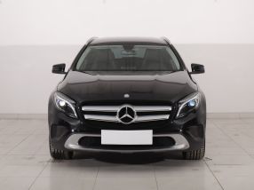 Mercedes - Benz GLA - 2014