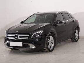 Mercedes - Benz GLA - 2014