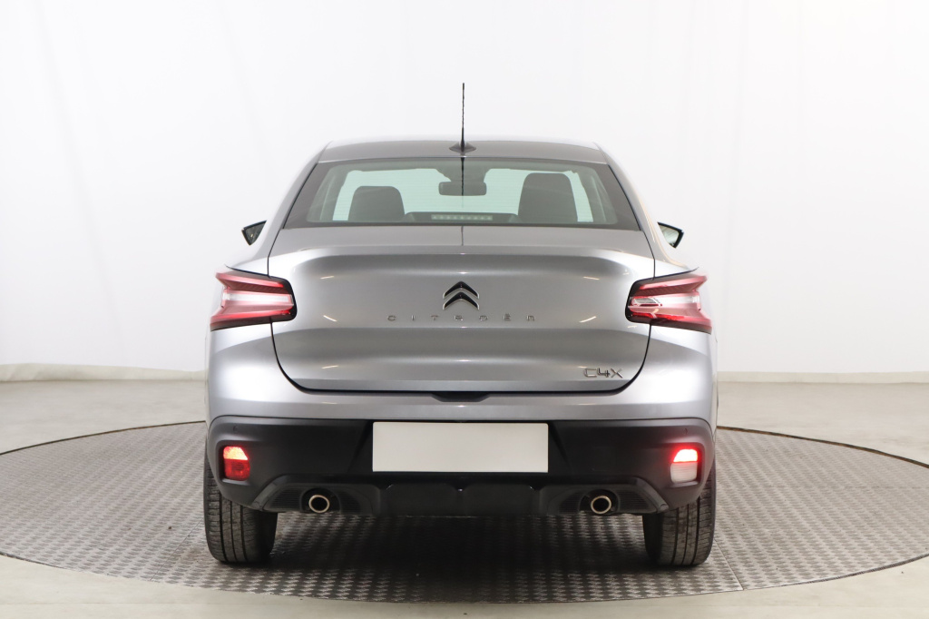 Citroen C4 X
