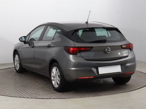 Opel Astra - 2020