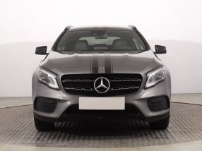 Mercedes - Benz GLA - 2017