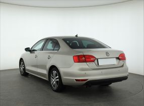 Volkswagen Jetta - 2014
