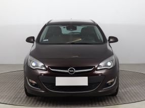 Opel Astra - 2014
