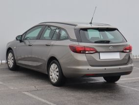 Opel Astra - 2016