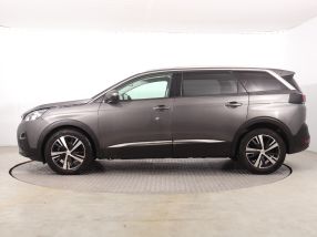 Peugeot 5008 - 2019