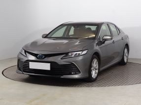 Toyota Camry - 2021