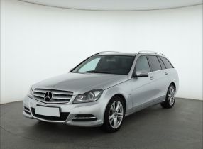Mercedes-Benz C - 2011