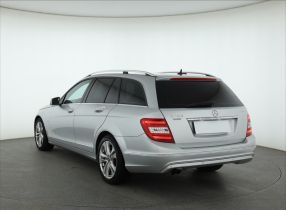 Mercedes-Benz C - 2011