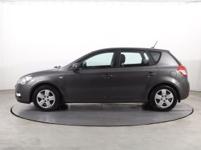 Kia Ceed - 2009