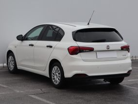 Fiat Tipo - 2016