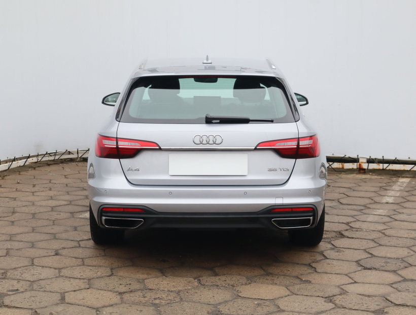 Audi A4, 2020