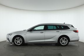 Opel Insignia - 2021