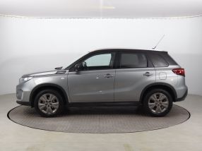 Suzuki Vitara - 2021