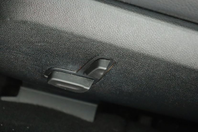 Mercedes-Benz E, 2015