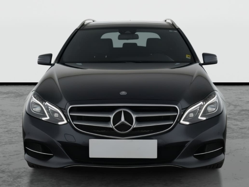 Mercedes-Benz E, 2015
