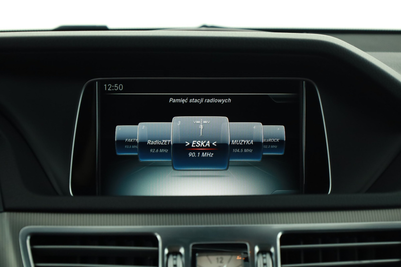 Mercedes-Benz E, 2015