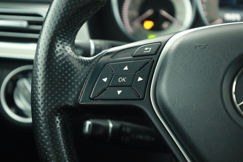 Mercedes-Benz E, 2015