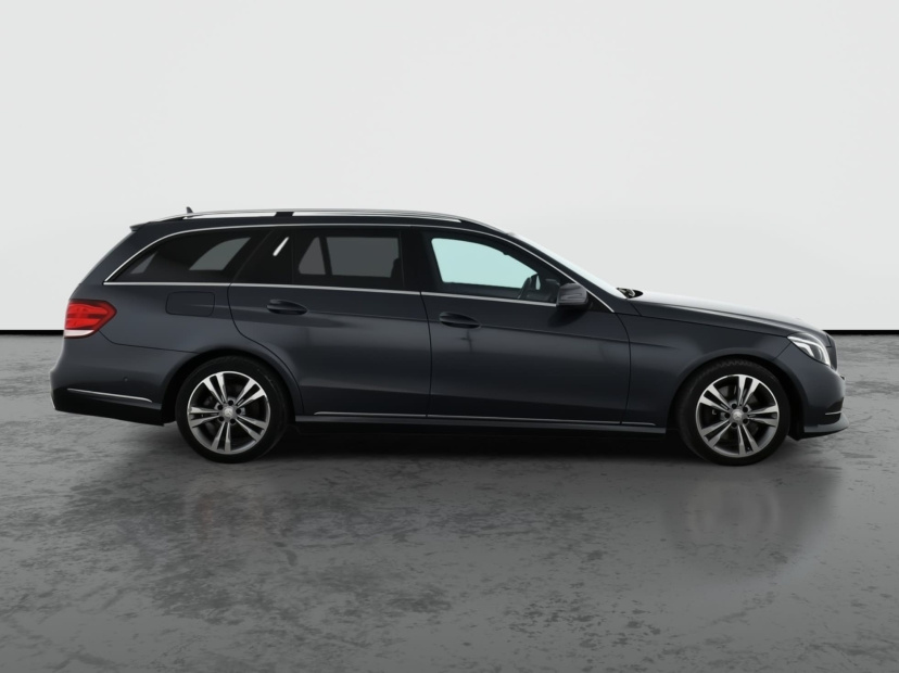 Mercedes-Benz E, 2015