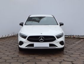 Mercedes-Benz A - 2023