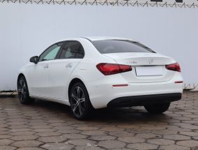 Mercedes-Benz A - 2023