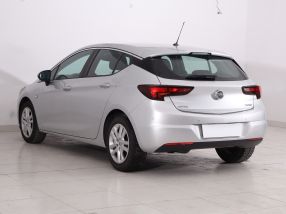 Opel Astra - 2018