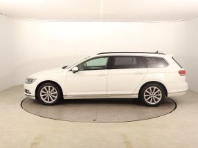 Volkswagen Passat - 2016