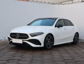 Mercedes-Benz A - 2023