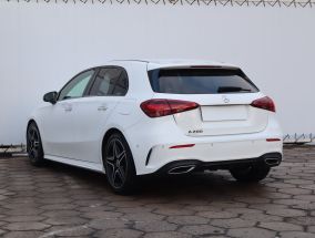 Mercedes-Benz A - 2023