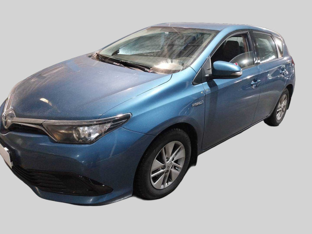 Toyota Auris 2015