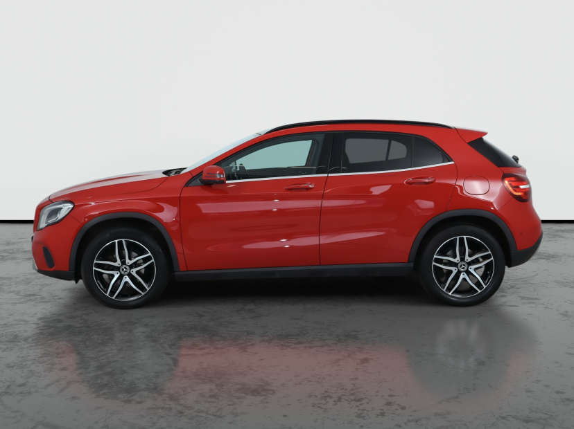 Mercedes-Benz GLA, 2019