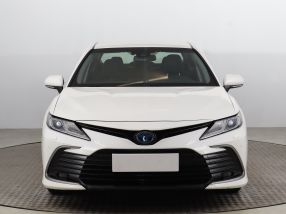 Toyota Camry - 2021