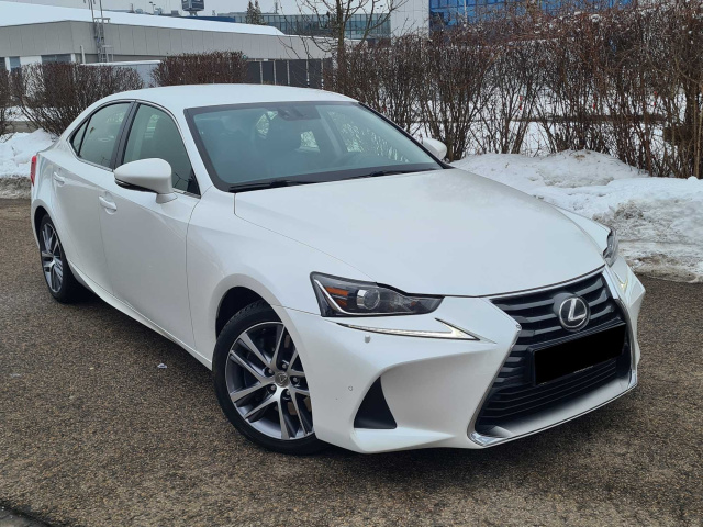Lexus IS 2016