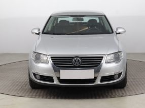 Volkswagen Passat - 2009