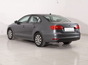 Volkswagen Jetta - 2011