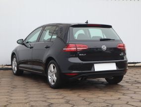 Volkswagen Golf - 2015