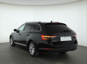 Skoda Superb - 2021