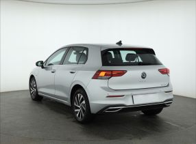 Volkswagen Golf - 2022