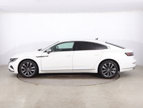 Volkswagen Arteon - 2021