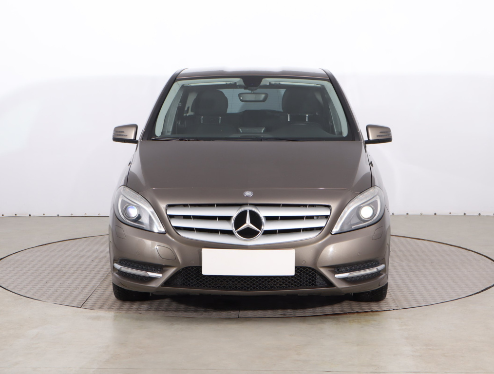 Mercedes-Benz B