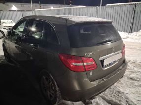 Mercedes-Benz B - 2012
