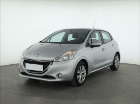 Peugeot 208 - 2013