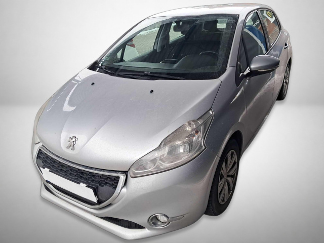 Peugeot 208 2013