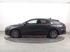 Kia ProCeed - 2022