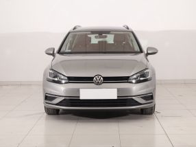 Volkswagen Golf - 2020