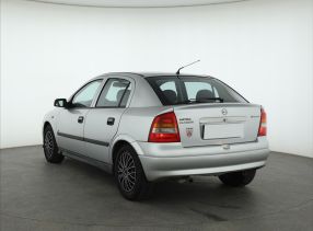 Opel Astra - 2008