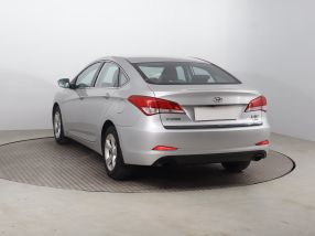 Hyundai i40 - 2013