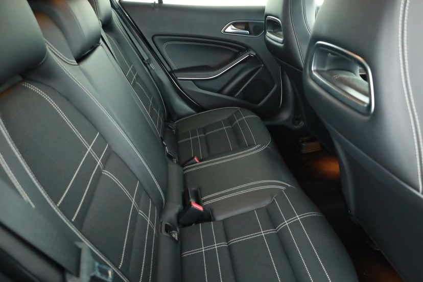 Mercedes-Benz GLA, 2014