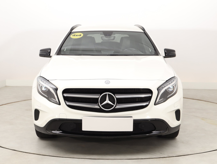 Mercedes-Benz GLA, 2014