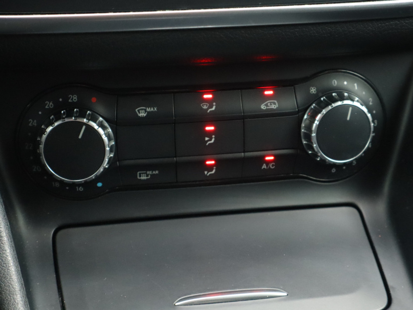 Mercedes-Benz GLA, 2014